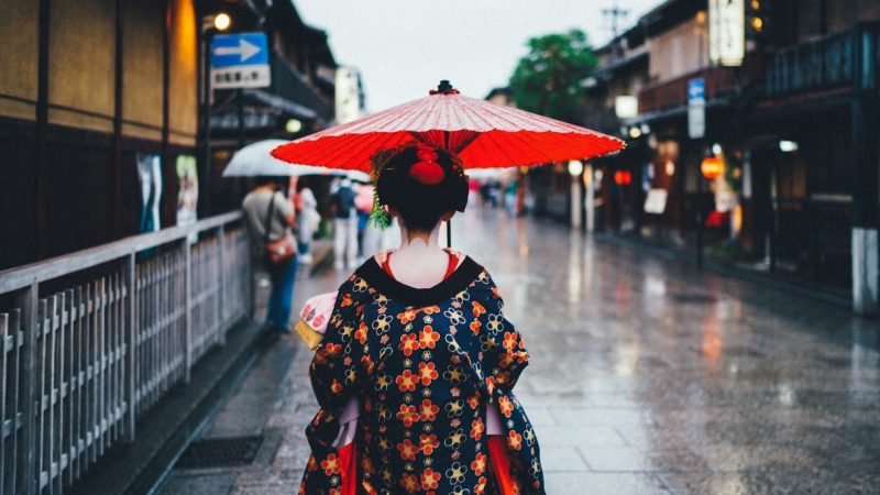 Geisha, Maiko, Gion e il fenomeno dello “overtourism”